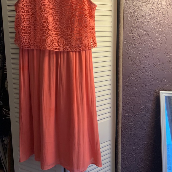 Loft dress in coral - Picture 4 of 5